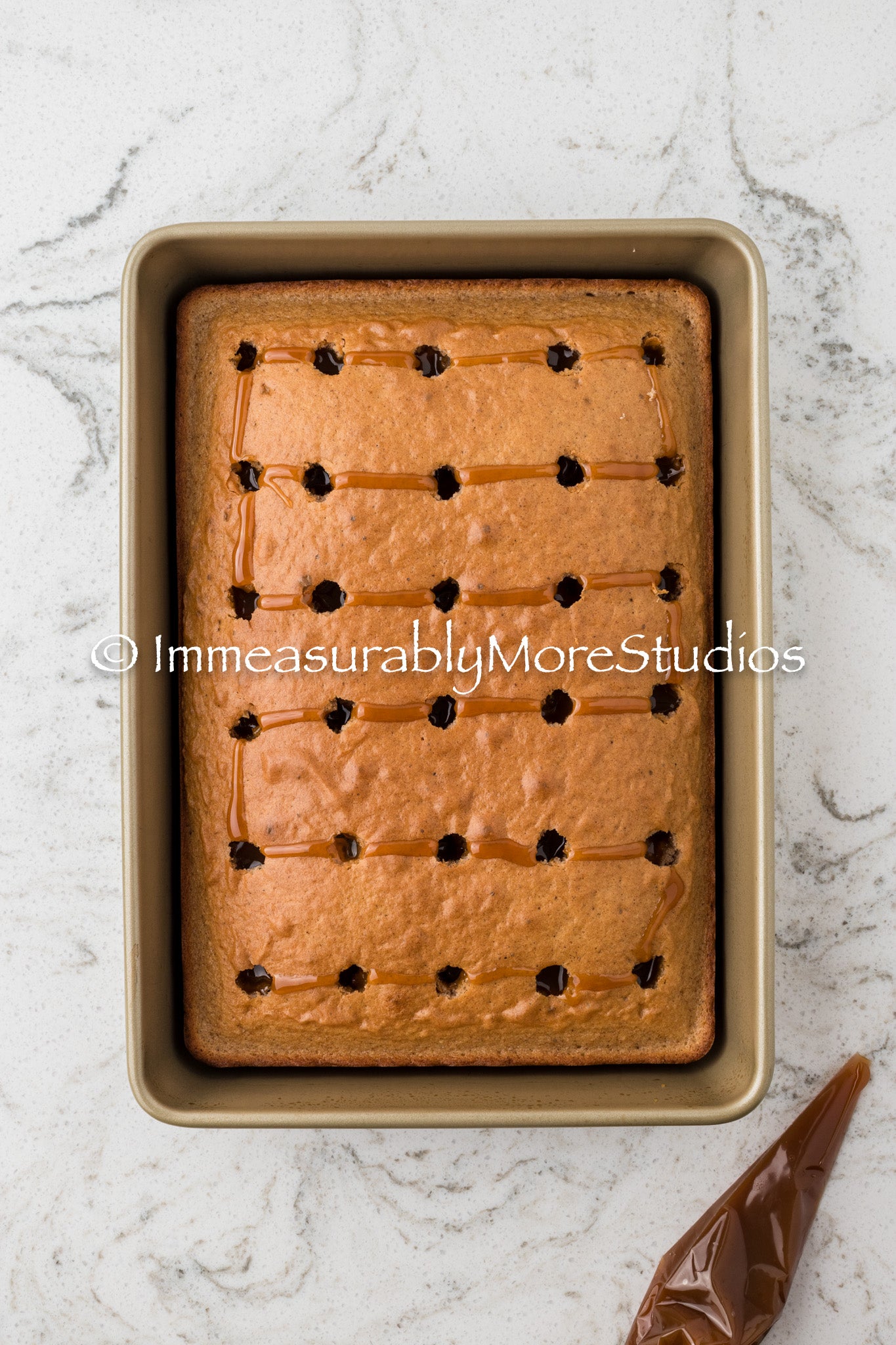 CARAMEL APPLE POKE CAKE EXCLUSIVE!!!