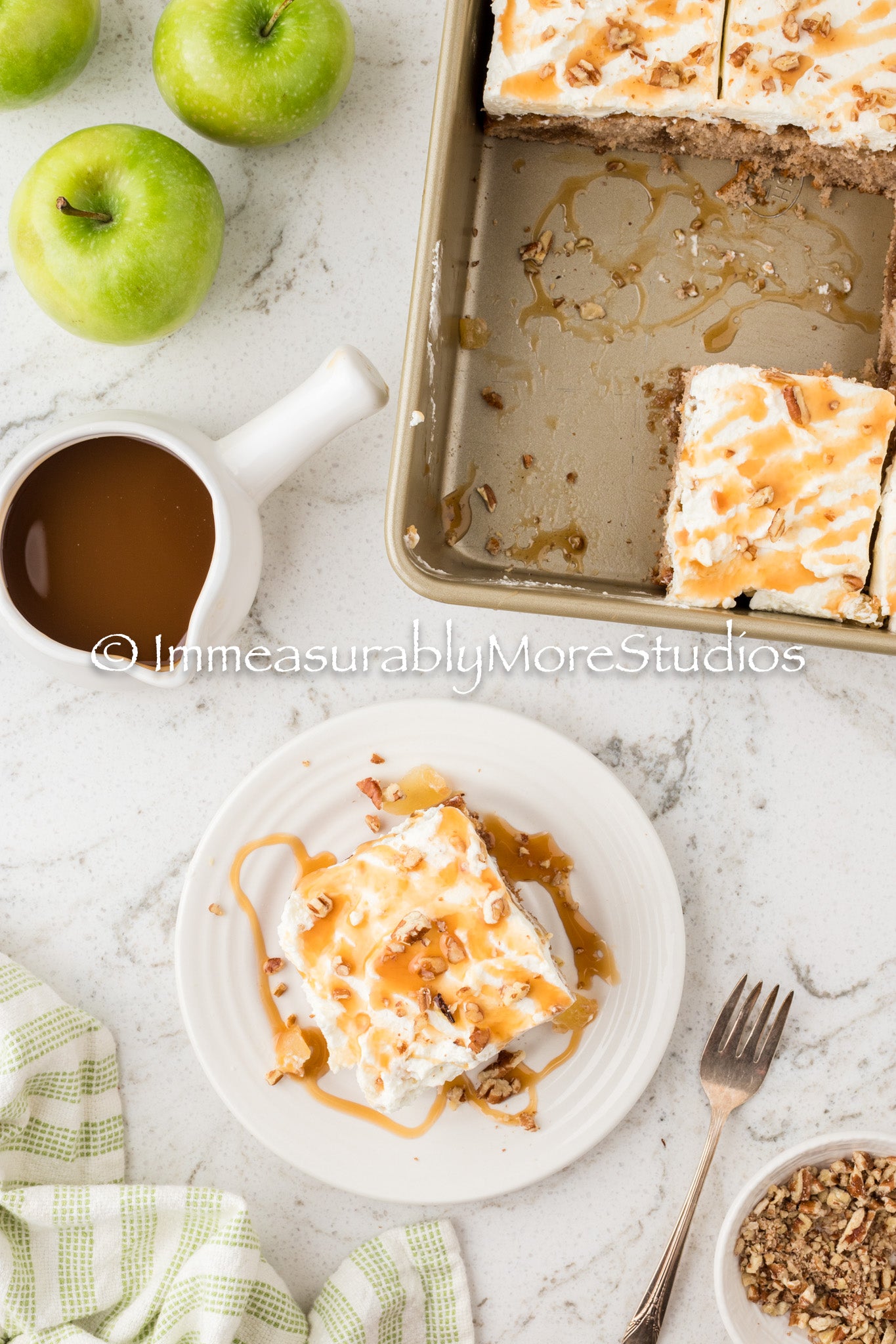 CARAMEL APPLE POKE CAKE EXCLUSIVE!!!