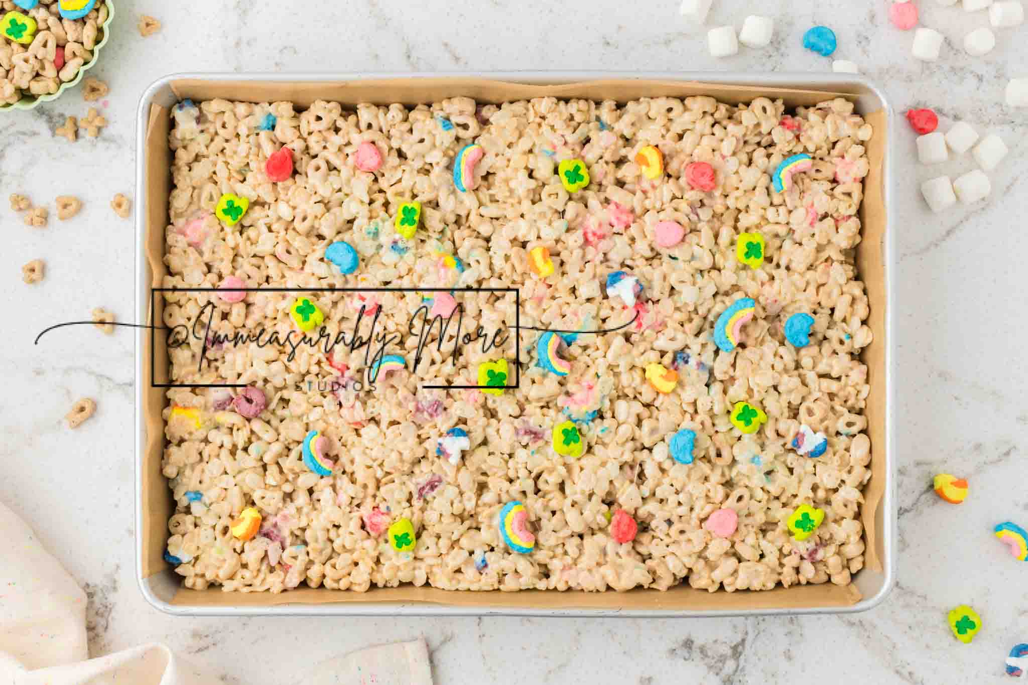 LUCKY CHARMS RICE KRISPIE TREATS EXCLUSIVE!!!