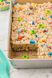 LUCKY CHARMS RICE KRISPIE TREATS EXCLUSIVE!!!