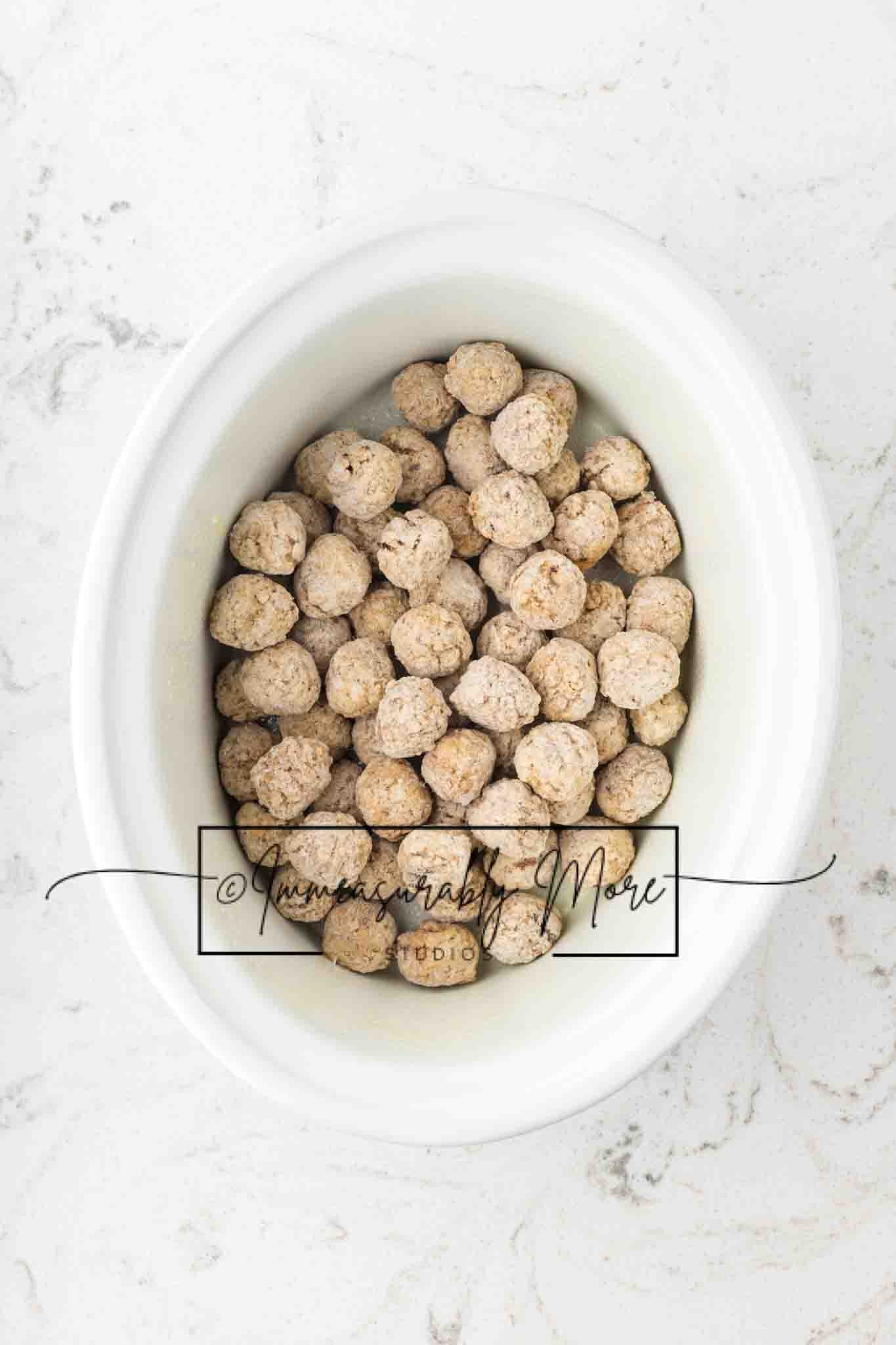 SLOW COOKER FRENCH ONION MEATBALLS EXCLUSIVE!!!